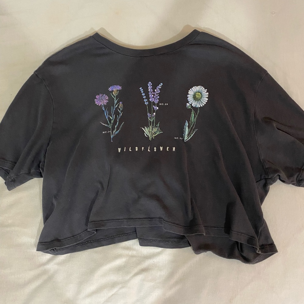 urban outfitters graphic tee